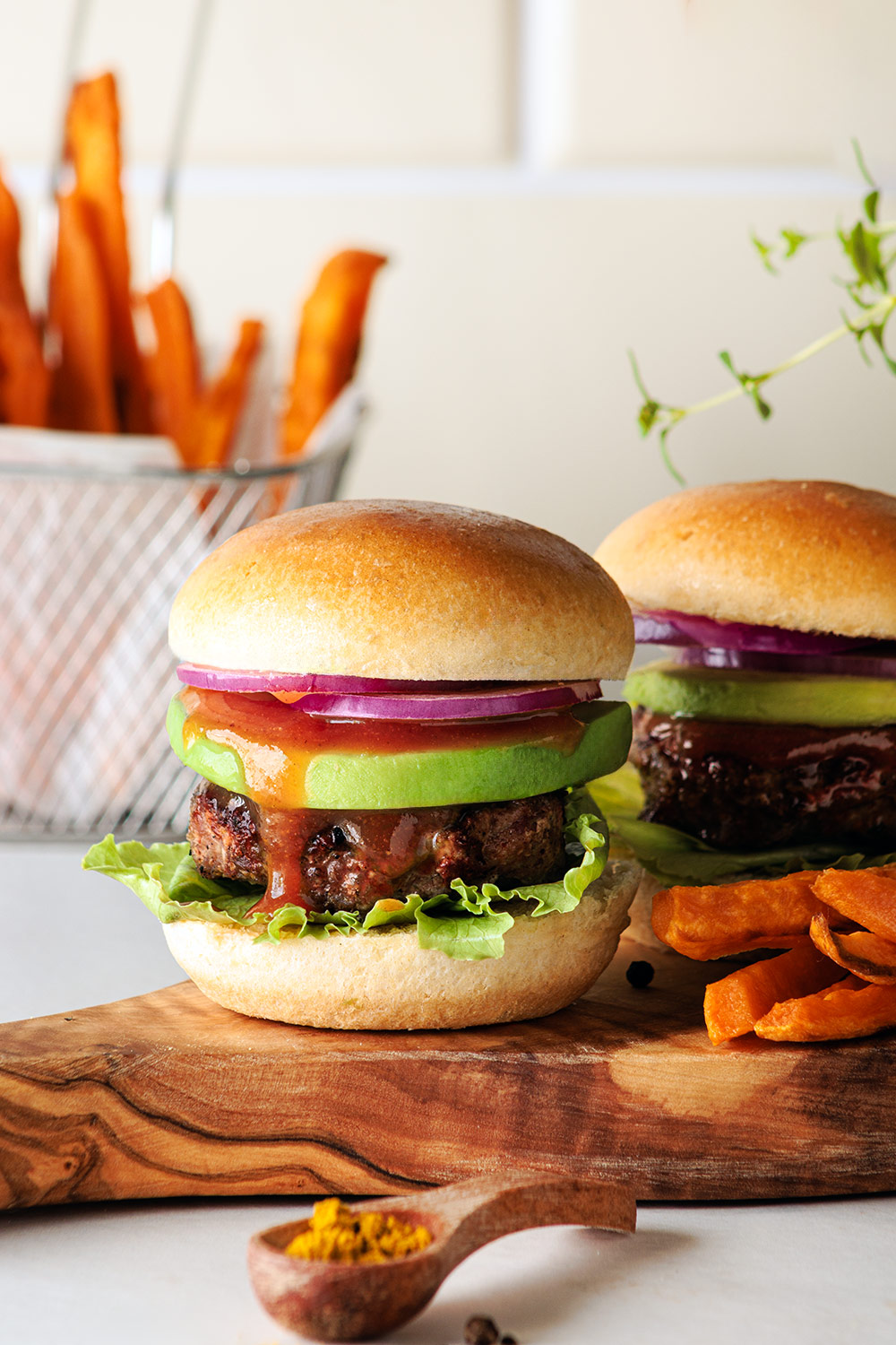 foodfotografie-miniburger_avocado-natalia-tag